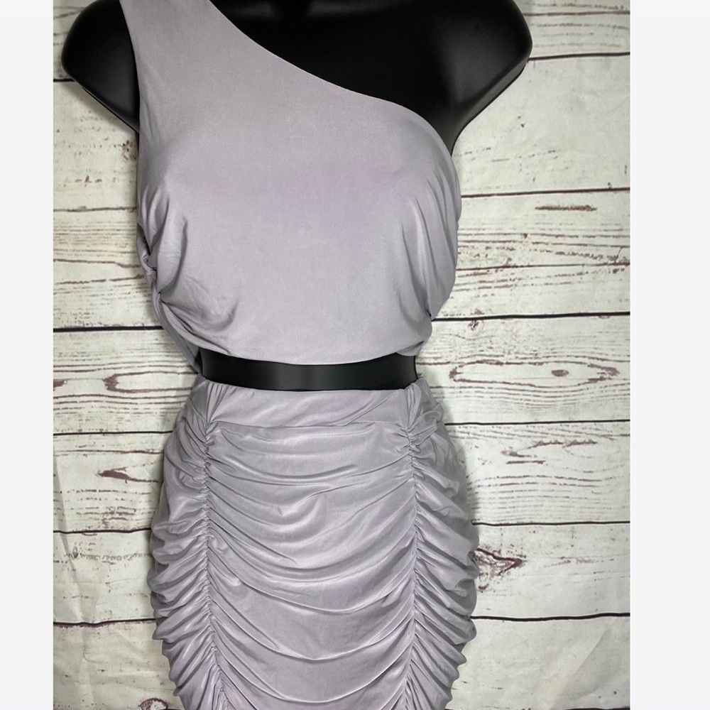 Boohoo l Slinky One Shoulder top & Mini Skirt Set